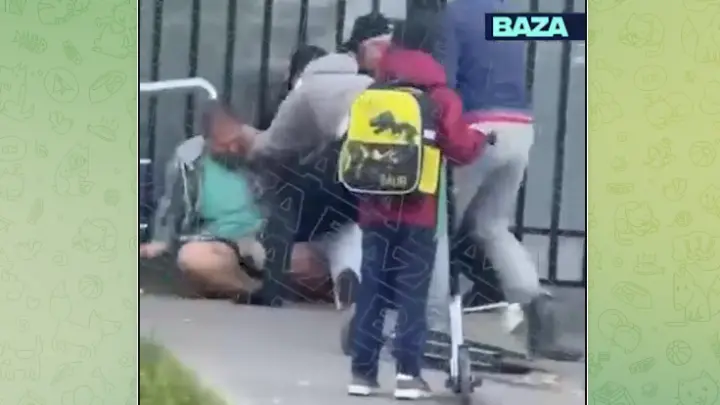 В Москве неизвестные пытались вырвать семилетнюю девочку из рук матери