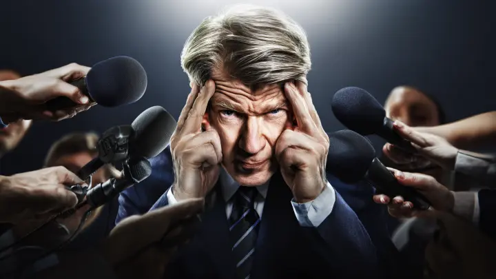 Задали прямой вопрос депутатам: Вы самый неэффективный. Почему? Что ответили в Госдуме