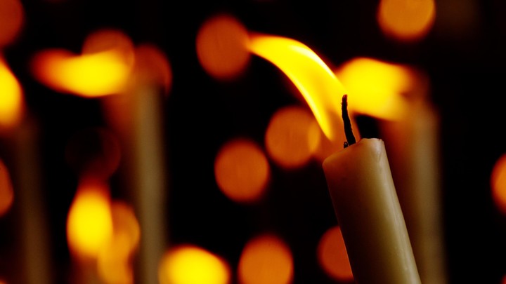 Не слышала и не видела - я бежала: В Удмуртии объявлен траур из-за трагедии в школе Ижевска