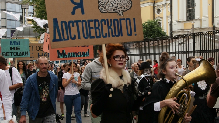 Толстой и Достоевский - мусор: В Казахстане заявили о защите мозгов от русской литературы Толстой и Достоевский - мусор: В Казахстане заявили о защите мозгов от русской литературы
