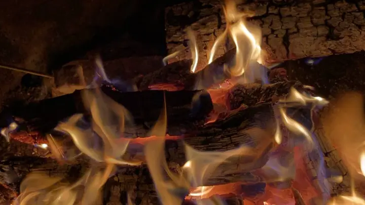 СК: задержан подросток, устроивший смертельный пожар в Свердловской области