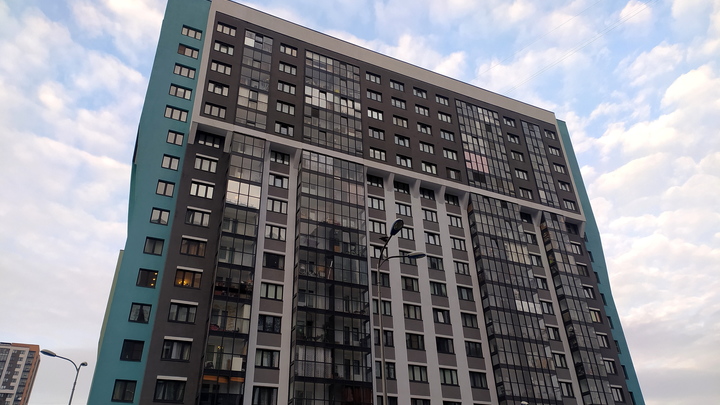 90% обманутых дольщиков получат жильё в 2023 году: самые громкие долгострои