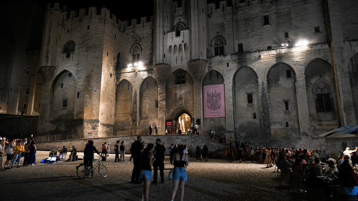 Они идут за нашими детьми. Сатанизм Запада вышел на сцену. Россия получила предупреждение