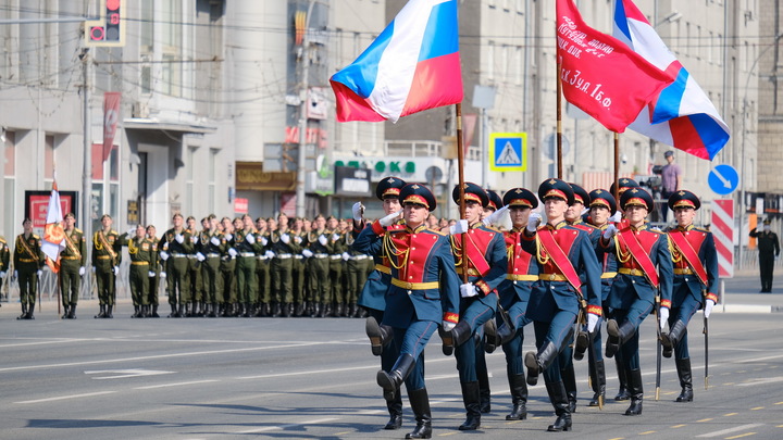 Парад Победы в Новосибирске 9 мая 2021 года: Онлайн-трансляция