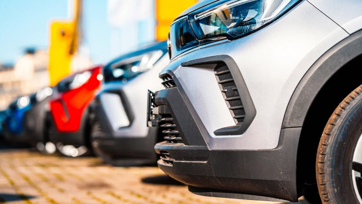 Минпромторг предложил резкое повысить утильсбор на автомобили и прицепы в 2024 году