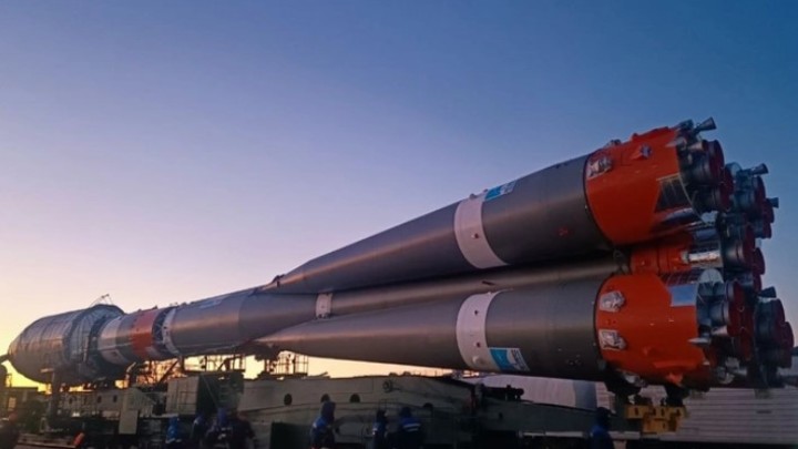 На территорию Новосибирской области могут упасть части ракеты Союз-2.1б