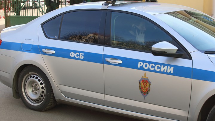 Сотрудники ФСБ предостерегли жителя Ивановской области от государственной измены