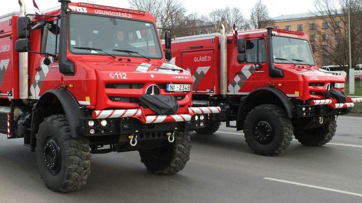 Севастополь направил Мелитополю очередную партию спецтехники