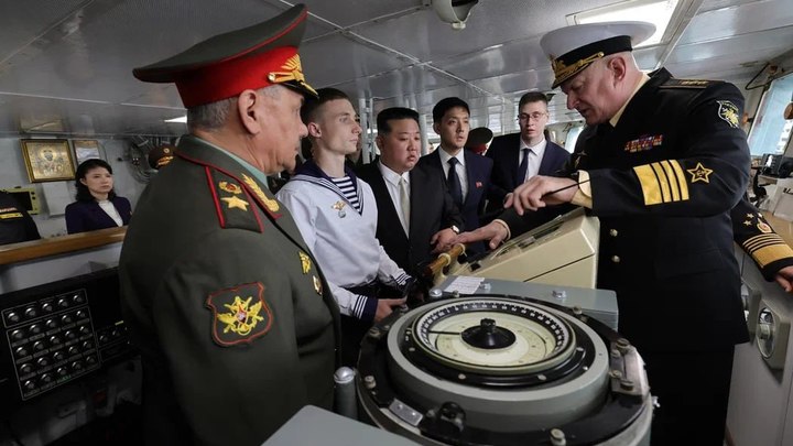 Этого Россия не показывала никому: Ким Чен Ыну приоткрыли завесу военной тайны