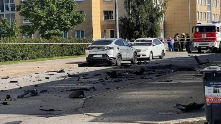 Погибший при подрыве автомобиля подполковник может быть связан с ВВС и ПВО