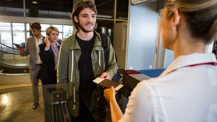 Принимать не мигрантов, а малороссов: русский сенатор нашел отличное решение