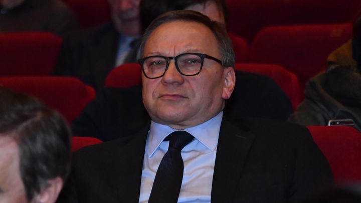 Игорь Угольников поставил на место всех стыдящихся России русских