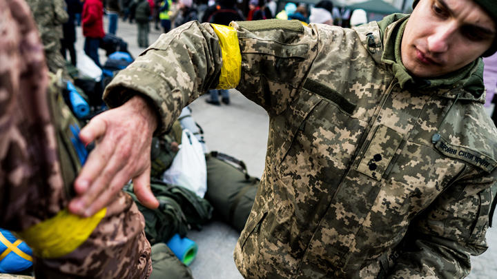 Сдавшиеся в плен в Херсоне срочники ВСУ не хотят возвращаться на Украину
