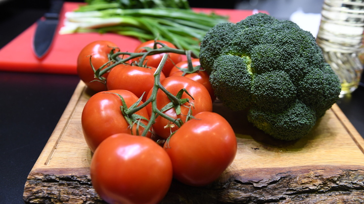 Мясников перечислил три продукта, вызывающих тромбы: Препараты не работают