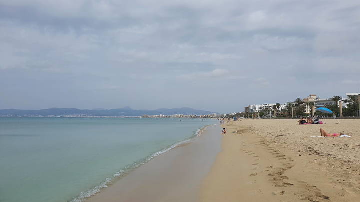 Смягчение требований не помогло: Рухнули продажи путёвок в Краснодарский край