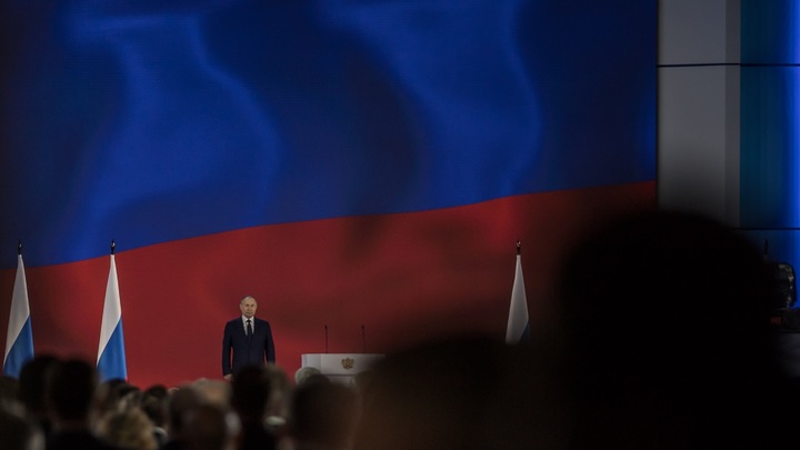 Обращение Путина с Красной площади: Победа будет за нами! Ура!