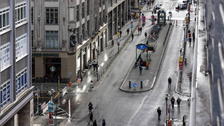 Жизнь в Германии стала адом: Русского мальчика отняли у мамы и отдали новому папе