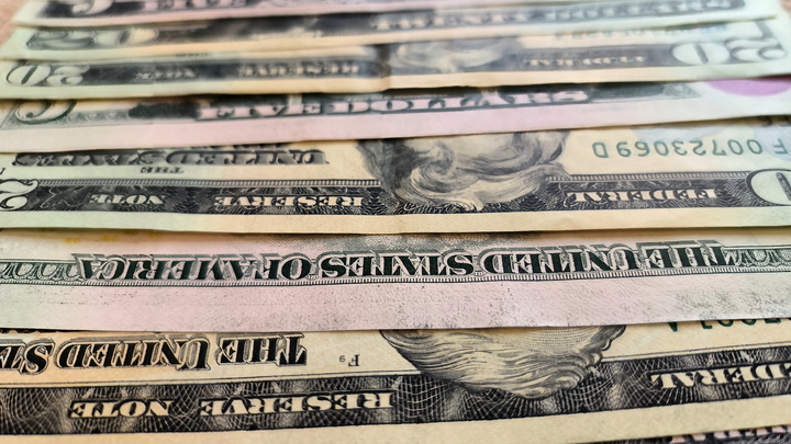 Олигархи на учёбе: Норкин минутным анекдотом оценил реалии