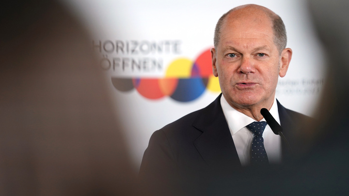 Шольцу предрекли историческое фиаско на выборах