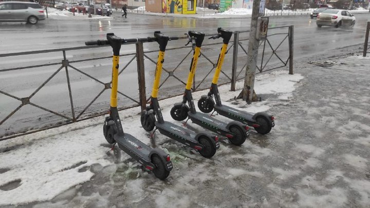 Чё, опять?: Арендные электросамокаты появились на улицах Новосибирска