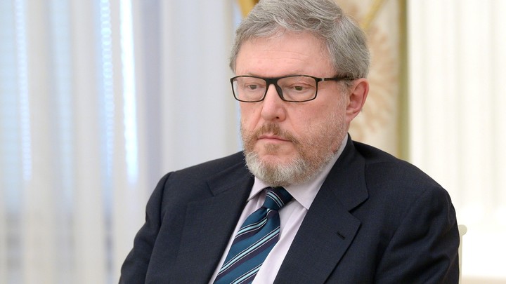 Простите. Сожалею: Явлинский обвинил зайтеников митингов и назвал условие, когда режим рухнет