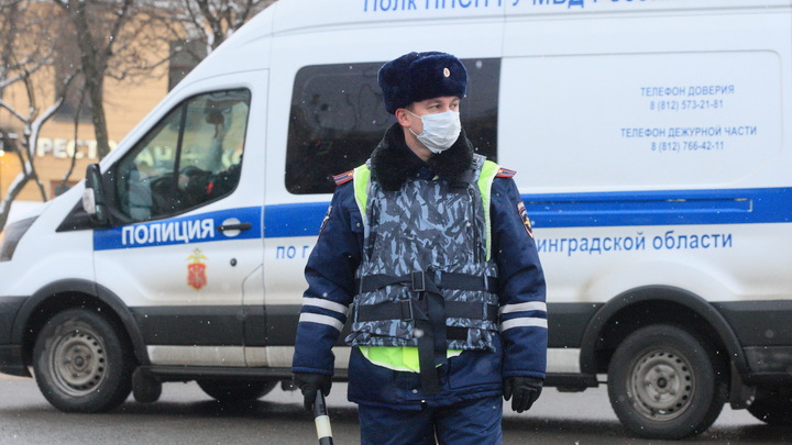 В Свердловской области водитель Нивы застрял в сугробе и замерз насмерть