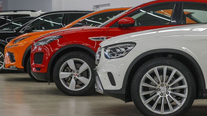 В Нижнем Тагиле чиновники мэрии готовы потратить на новые автомобили почти 6 миллионов рублей