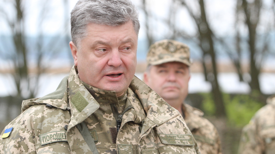 Басурин: Заявление Порошенко о возвращении ракетчиков в Донбасс бессмысленно Басурин: Заявление Порошенко о возвращении ракетчиков в Донбасс бессмысленно