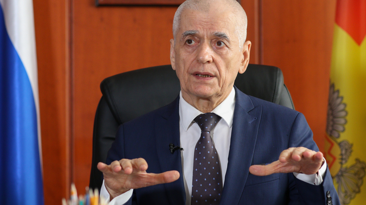 Академик РАН Онищенко объявил о срыве вакцинации детей в Екатеринбурге