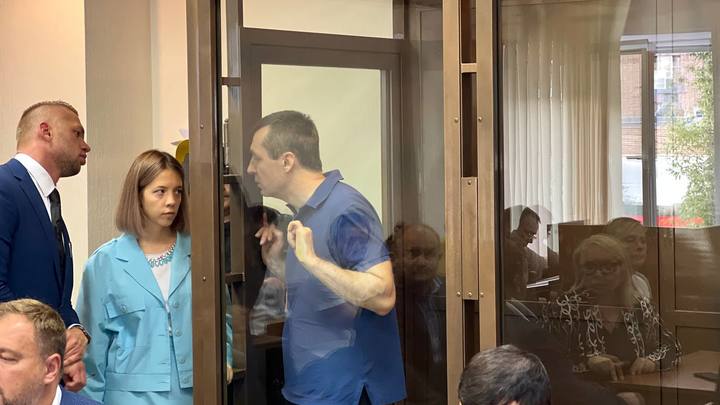 Суд оставил без изменения приговор миллиардеру экс-полковнику МВД Захарченко