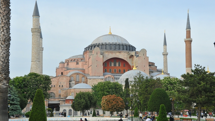 Кто сталкивает лбами мусульман и православных: депутат Гаврилов о соборе Святой Софии