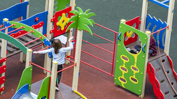 В Ленинградской области девочка дала отпор мигранту, склонявшему её к близости