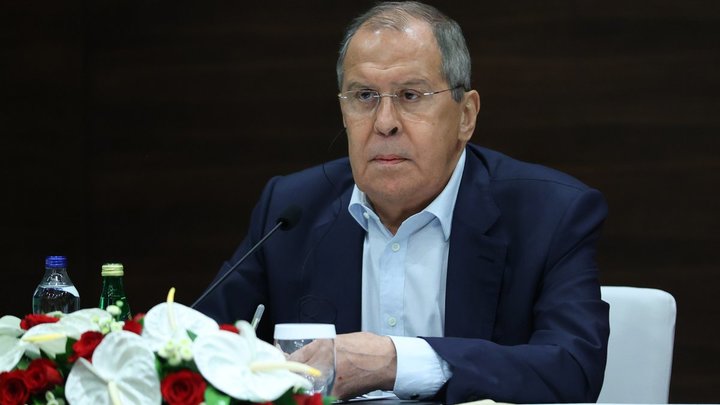 Лавров подтвердил, что Россия не отказывается ни от одного серьёзного предложения о контактах