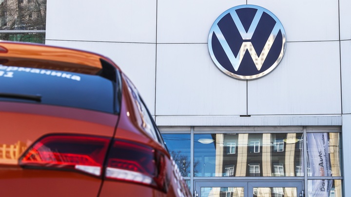 Volkswagen приостановил производство четырёх электромобилей