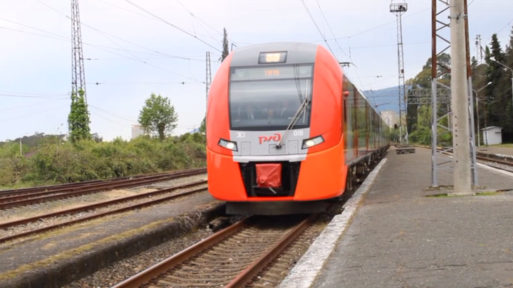 Из Сочи в Гагру полетела первая Ласточка