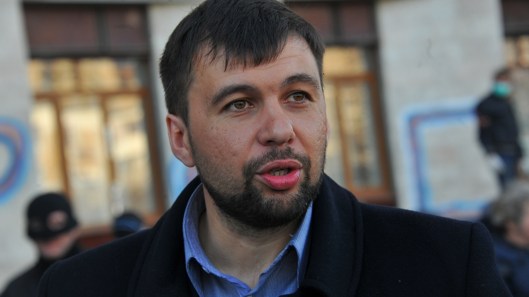 Призыв Порошенко послушать гимн Украины в Донецке восприняли как глупую шутку Призыв Порошенко послушать гимн Украины в Донецке восприняли как глупую шутку