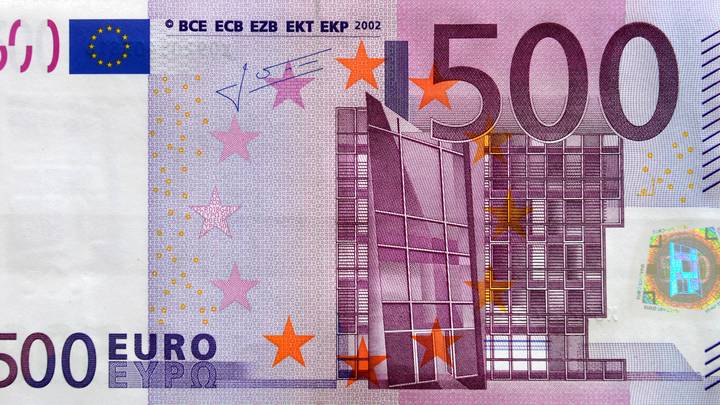 Европа изымает из оборота банкноты в 500 евро