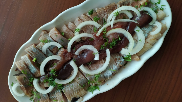 Диетолог разрешила гипертоникам и кофе, и соль: Проблем не будет