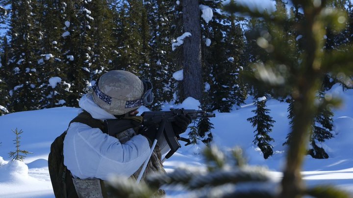 Взять в одиночку укреп ВСУ: Лихие русские дважды посрамили сильнейшую армию в Европе