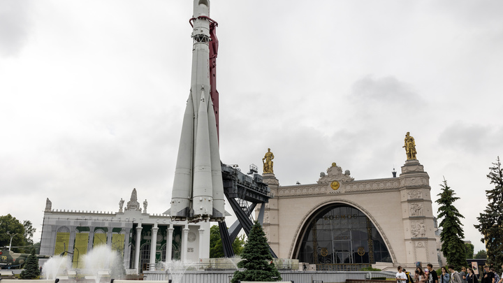 В Роскосмосе готовы обучить космонавтов из Северной Кореи и отправить их в полёт