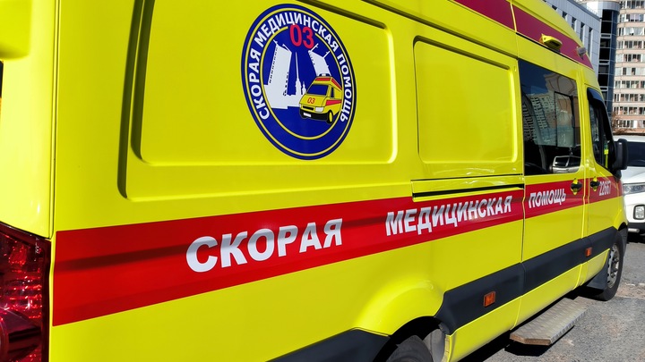 Роковой перекрёсток в Людиново: Легковушка врезалась в толпу. Двухмесячный малыш погиб, мать - в больнице