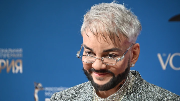 За деньги - да: В России объявлен певец года. Странный выбор объясняет одна неловкая деталь