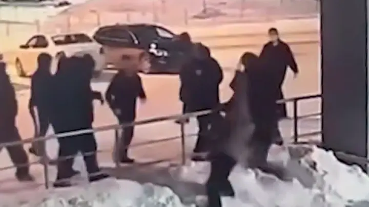 Спросили за шмот: в Челябинске после избиения школьников задержаны 19 человек