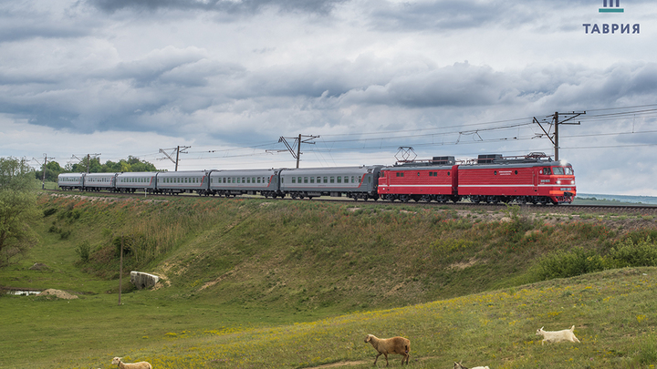 Поезда между Сочи и Крымом начнут курсировать с 11 августа