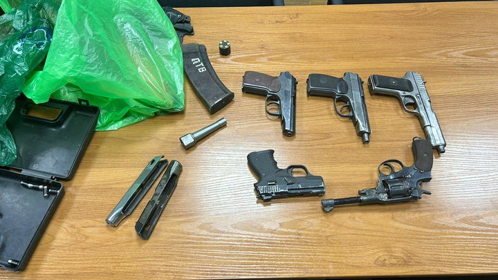 В Петушинском районе селянин из сигнальных пистолетов сделал четыре боевых
