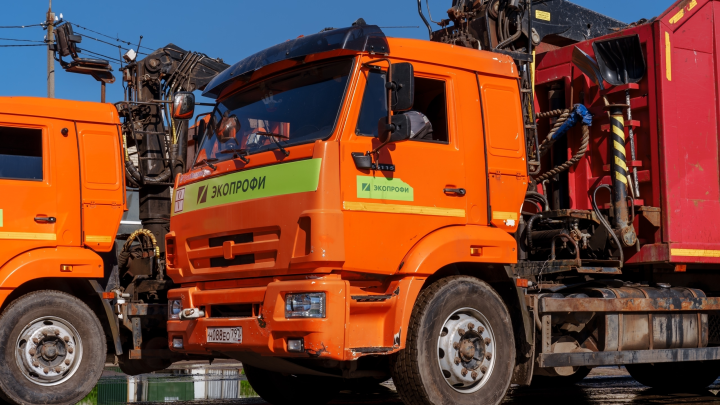 Горы мусора в Архангельске должны убрать до конца недели