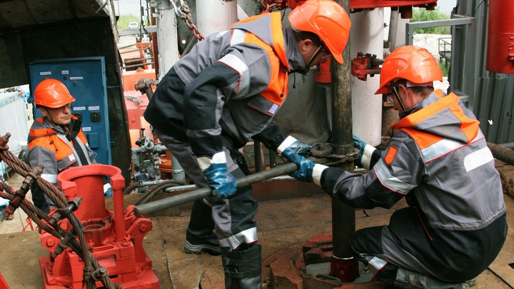 «Большая семерка» и Австралия согласовали нефтяной грабеж России