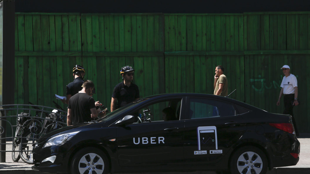 В Америке Uber подозревают в коррупции В Америке Uber подозревают в коррупции