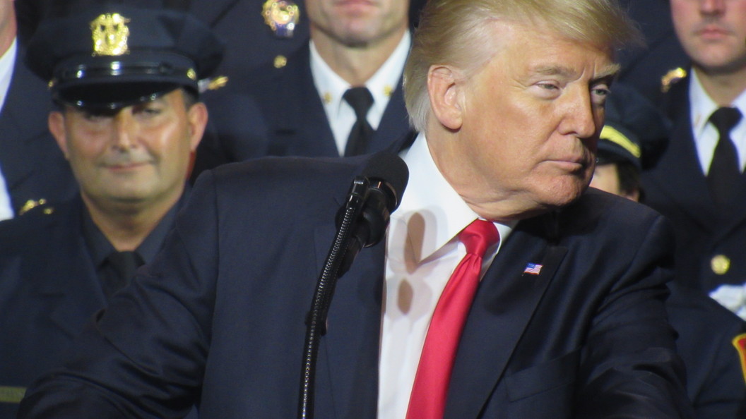 Трамп назначил главой аппарата Белого дома звезду в своей администрации Трамп назначил главой аппарата Белого дома звезду в своей администрации