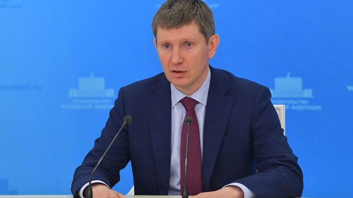 Нет: Глава МЭР отрицает возможность дефолта по сценарию 1998 года